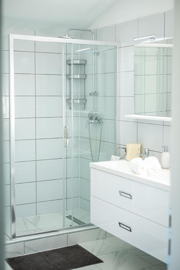 לאבין Villa Kate Drenje מראה חיצוני תמונה